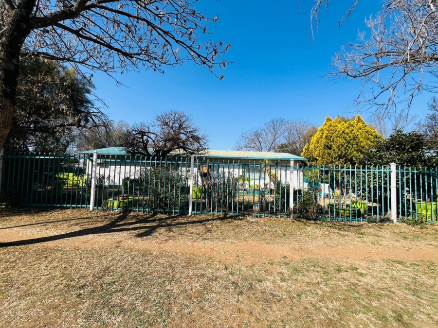 4 Bedroom Property for Sale in Brandwag Free State